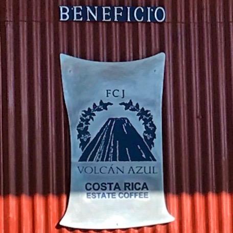 The farm sign at Volcan Azul